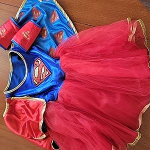 Supergirl  Deluxe  Costume Rubies sz Small 5-6